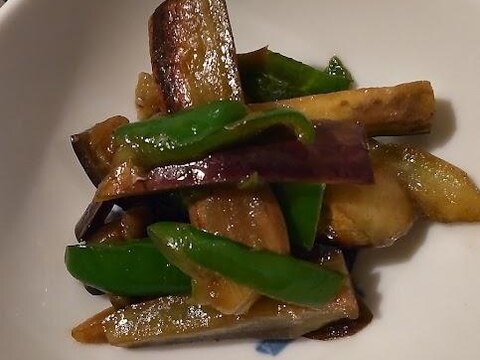 茄子とピーマンのめんつゆ炒め